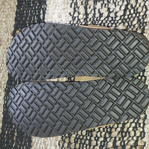 White Mountain Carly Sandals NWOT - Picture 6 of 6